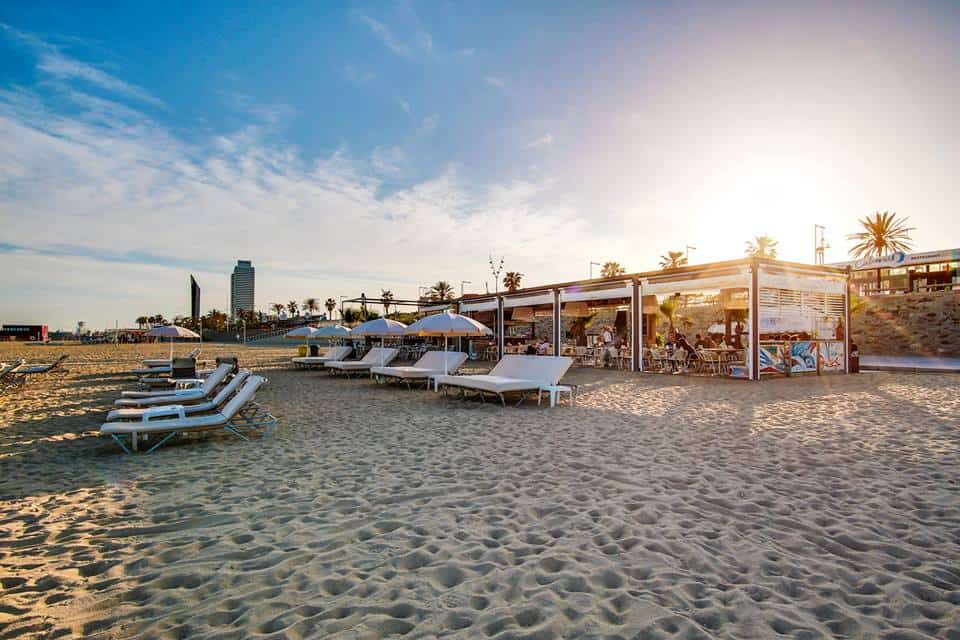 Beach Bites on a Budget: Top Cheap Chiringuitos in Barcelona